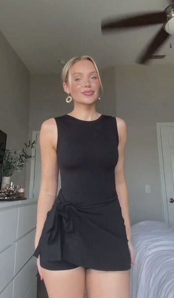 Full leaked Hailey malles private onlyfans photo