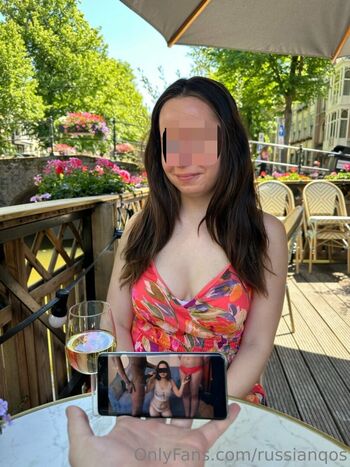 Full leaked Hotwife private onlyfans photo